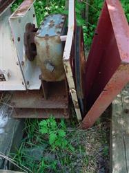 Image 10" x 12 Ft TAUNTON ENGINEERING Screw Conveyor - 3 from Bid-on-Equipment.com