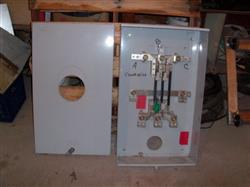 Image LANDIS + GYR Meter Socket 400 amp - 1 from Bid-on-Equipment.com