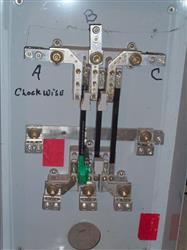 Image LANDIS + GYR Meter Socket 400 amp - 2 from Bid-on-Equipment.com