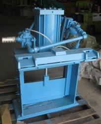 Image Guillotine 24" TYLER Pneumatic - 1 from Bid-on-Equipment.com