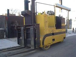 Image SILENT HOIST Propane Forklift, Cap. 40,000 lbs - 2 from Bid-on-Equipment.com
