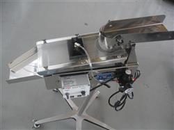 Image Tablet Deduster Model AJ-150 - 2 from Bid-on-Equipment.com