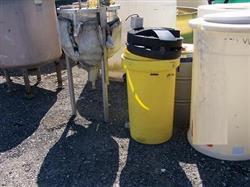 Image 45 Gallon LM Vertical Poly Tank - 2 from Bid-on-Equipment.com