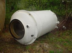 Image 650 Gallon Fiberglass Tank with Internal Manifold - 2 from Bid-on-Equipment.com