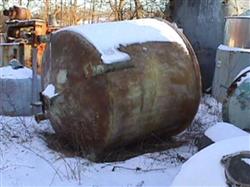 Image 725 Gallon Fiberglass Tank - 1 from Bid-on-Equipment.com