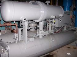 Image 150 Ton YORK Rotary Screw Compressor Chiller - 1 from Bid-on-Equipment.com