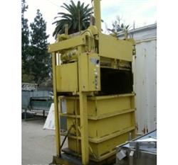 Image NICHOLS Model EA30485HDF Baler SOLD - 1 from Bid-on-Equipment.com