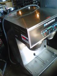 Image BLOOMFIELD Dual Automatic Fresh Brew Coffee Maker - 2 from Bid-on-Equipment.com