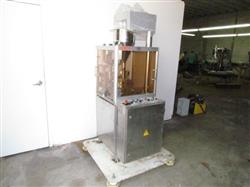 Image BOSCH ch GKF 120 Encapsulator Capsule Filler Rated 120 CPM - 1 from Bid-on-Equipment.com