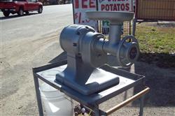 Image HOBART 4422 Meat Grinder - 2 from Bid-on-Equipment.com