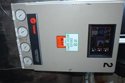 Image TRANE Centravac Water Chiller - 3 from Bid-on-Equipment.com