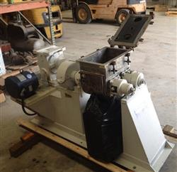 Image 2.5 Gallon PAUL O. ABBE Jacketed, Vacuum Double Arm Mixer - 4 from Bid-on-Equipment.com