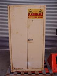 Image JUST RITE Large Cabinet - 1 from Bid-on-Equipment.com
