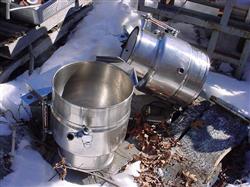 Image 5 Gallon GROEN Stainless Electric Kettle - 440V - 2 from Bid-on-Equipment.com