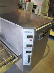 Image LINCOLN Impinger 1000 Natural Gas Double Stack Conveyor Pizza Oven - 7 from Bid-on-Equipment.com