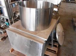 Image ACCURATE Powder Dispenser - 1 from Bid-on-Equipment.com