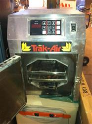 Image TRAK AIR Ventless fryer - 1 from Bid-on-Equipment.com