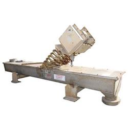 Image CARRIER Shaker Conveyor - 18in W X 10ft L, Stainless Steel - 1 from Bid-on-Equipment.com