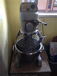 Image 20 QT GLOBE SP20 Mixer - 1 from Bid-on-Equipment.com
