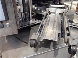 Image 12 Head KRONES Canmatic Bottle Labeler - 22 from Bid-on-Equipment.com