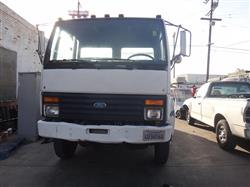 Image 1993 FORD CF7000 Truck - 12 from Bid-on-Equipment.com
