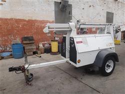 Image 2001 GENIE TML Light Tower - 1 from Bid-on-Equipment.com