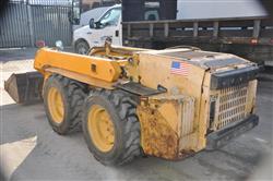 Image JOHN DEERE Skid Steer - 5 from Bid-on-Equipment.com