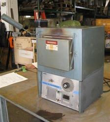 Image SYBRON THERMOLYNE Furnace - 5.5in X  3.5in X   6.5in 2000`C - 6 from Bid-on-Equipment.com