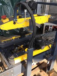 Image SIAT SM8PA Case Sealer - 4 from Bid-on-Equipment.com