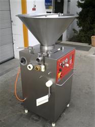 Image SCHROFNER KVF 80 Vacuum Stuffer - 3 from Bid-on-Equipment.com