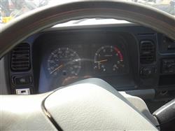 Image 2002 MITSUBISHI Fuso FG 4x4 - 11 from Bid-on-Equipment.com