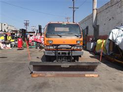 Image 2002 MITSUBISHI Fuso FG 4x4 - 2 from Bid-on-Equipment.com