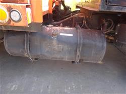 Image 2002 MITSUBISHI Fuso FG 4x4 - 33 from Bid-on-Equipment.com