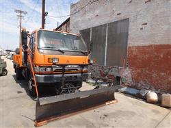 Image 2002 MITSUBISHI Fuso FG 4x4 - 52 from Bid-on-Equipment.com