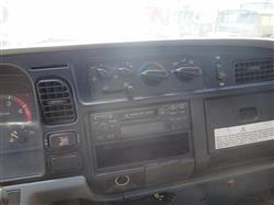 Image 2002 MITSUBISHI Fuso FG 4x4 - 7 from Bid-on-Equipment.com