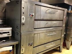 Image BAKERS PRIDE Double Stack Pizza Oven - Natural Stone Deck, 66in W X 43in D - 1 from Bid-on-Equipment.com