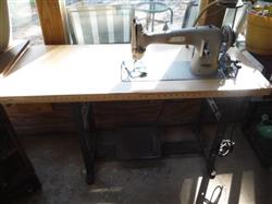 Image PFAFF Industrial Leather Sewing Machine - Reverse, Stitch Length - 1 from Bid-on-Equipment.com