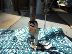 Image PFAFF Industrial Leather Sewing Machine - Reverse, Stitch Length - 6 from Bid-on-Equipment.com