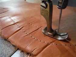 Image PFAFF Industrial Leather Sewing Machine - Reverse, Stitch Length - 7 from Bid-on-Equipment.com