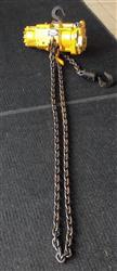 Image 1.5 Ton INGERSOLL RAND Pneumatic Chain Hoist - 1 from Bid-on-Equipment.com