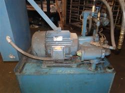 Image VICKERS Hydraulic Power Unit - 8 from Bid-on-Equipment.com
