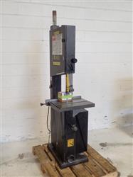 Image DAYTON 6Y942D Vertical Band Saw - 1 from Bid-on-Equipment.com