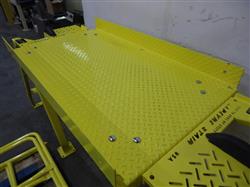 Image LAPEYRE STAIRS INC. Crossover Stairs - 5 from Bid-on-Equipment.com