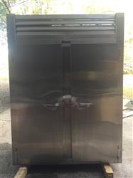 Image TRAULSEN Two Section Pass-Through Refrigerator  - 5 from Bid-on-Equipment.com