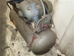 Image DEVILBISS Air Compressor - 3 from Bid-on-Equipment.com