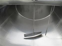 Image 500 Gallon MUELLER Bulk Tank - 3 from Bid-on-Equipment.com