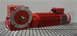 Image EUROMATIC EQUIPMENT Direct Current Motor with Gearbox - TYPE PENTA 5MA B14/M71  - 1 from Bid-on-Equipment.com