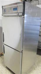 Image COLD TECH J2SRR-21B Refrigerator - Two Solid Half Double Door Refrigerator - 2 from Bid-on-Equipment.com