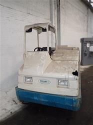 Image TENNANT 7400 Gas Floor Scrubber  - 2 from Bid-on-Equipment.com