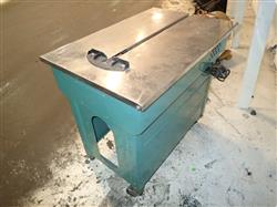 Image SIGNODE Table Tyer Strapping Machine - 3 from Bid-on-Equipment.com